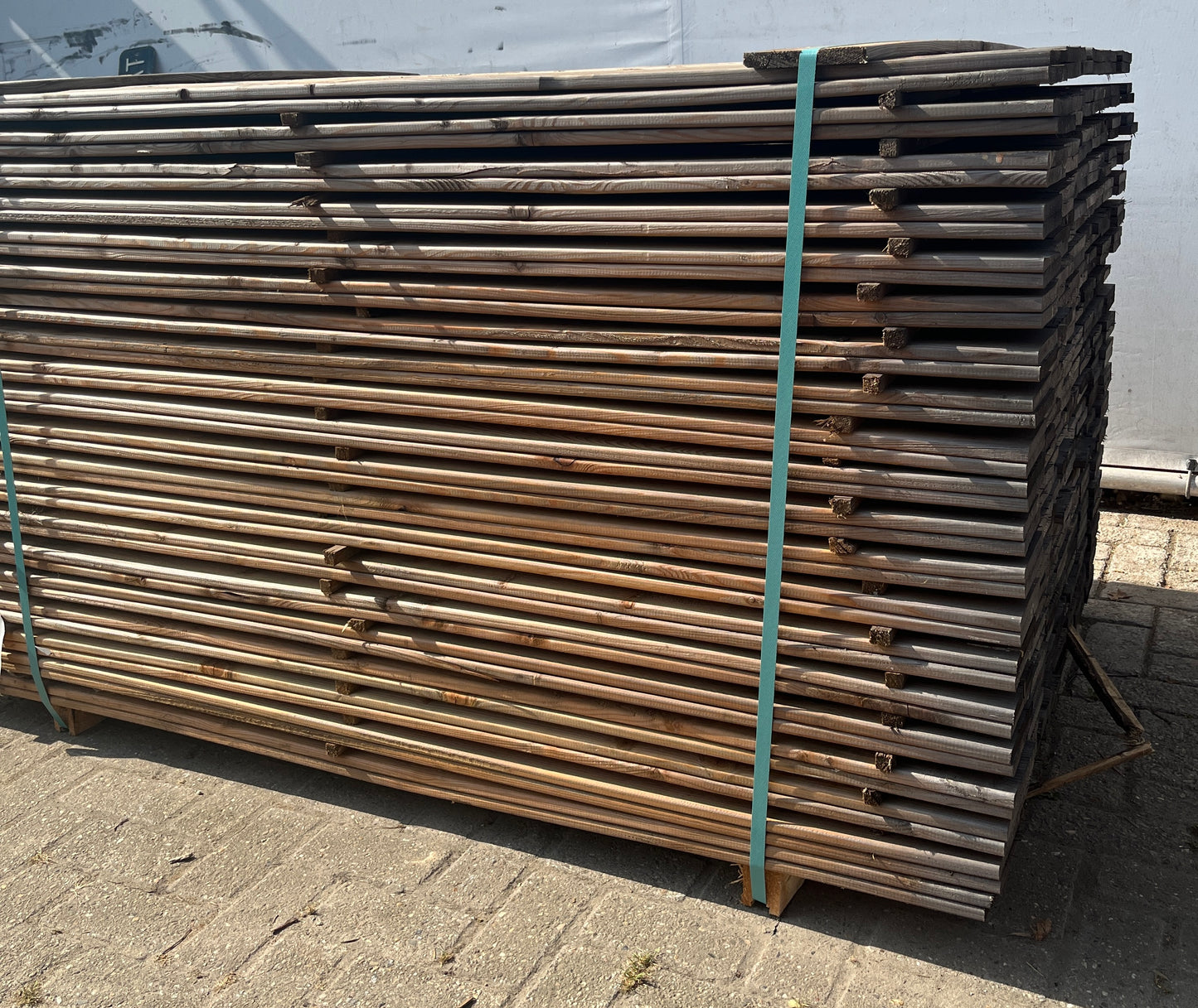 Nieuwe douglas schuttingplanken, afname per stuk