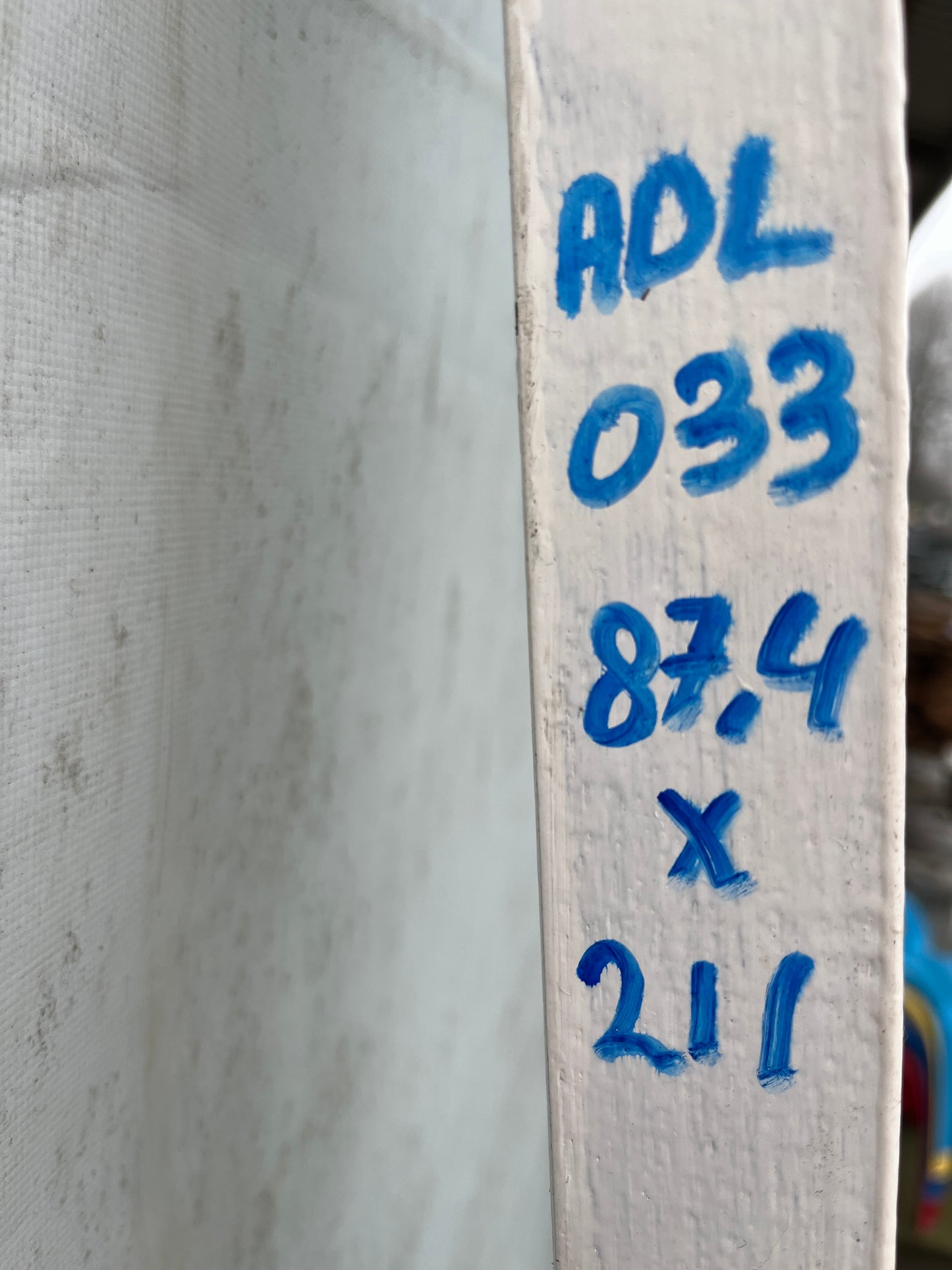 Achterdeur linksdraaiend211x87,4(ADL033)