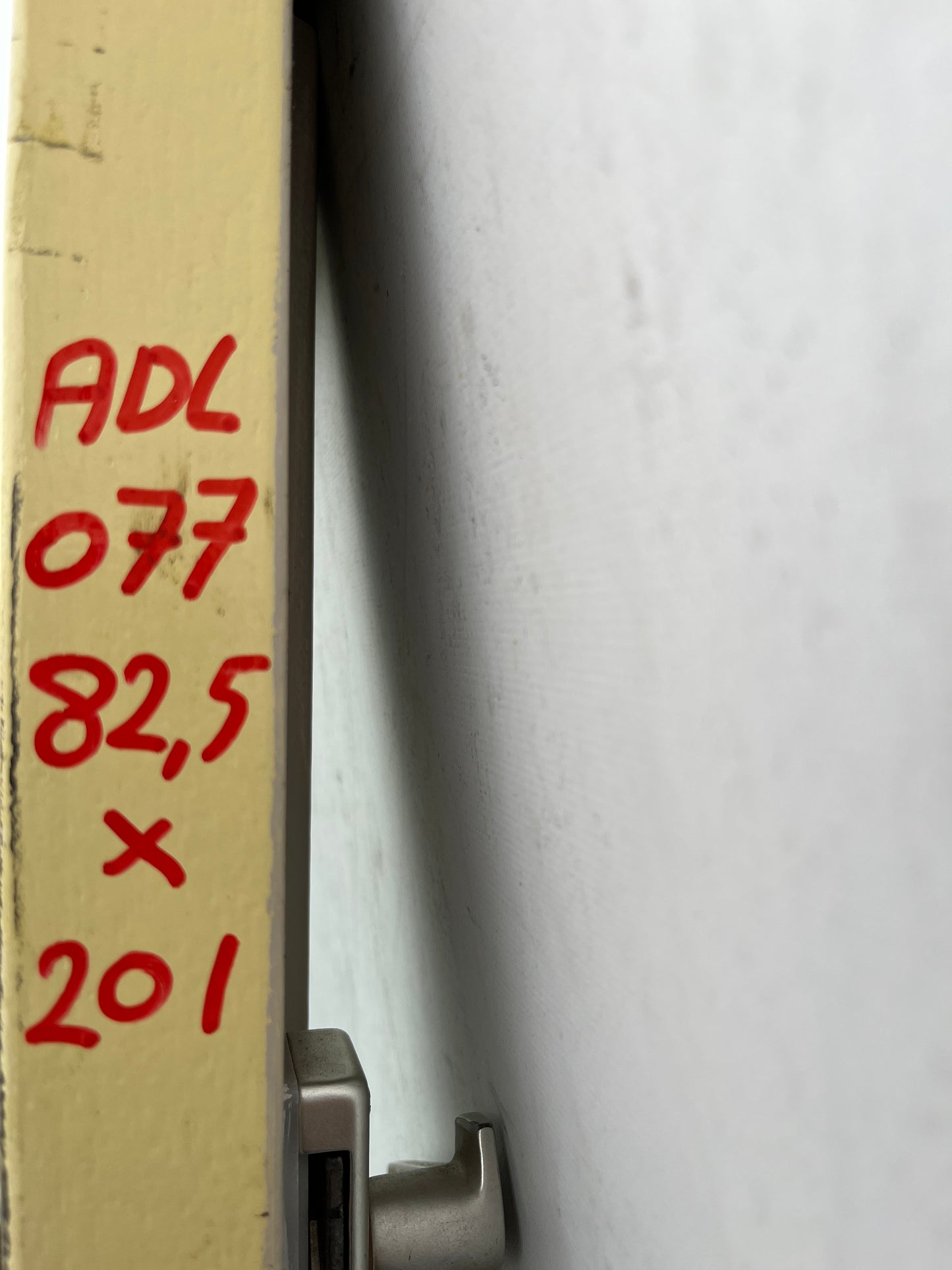 Achterdeur Linksdraaiend 82,5x201(ADL077)