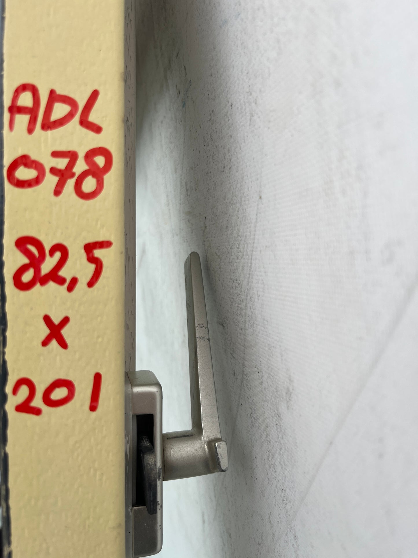 Achterdeur Linksdraaiend 82,5x201(ADL078)