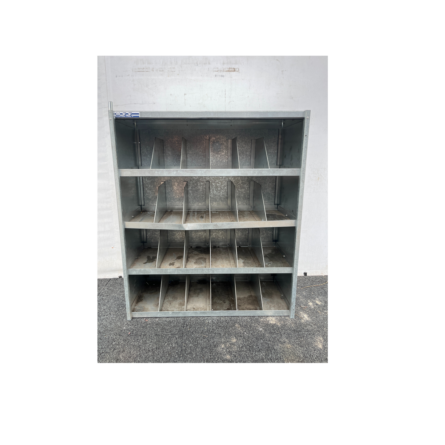 Magazijn/schuur kast met opbergvakjes(stapelbaar)