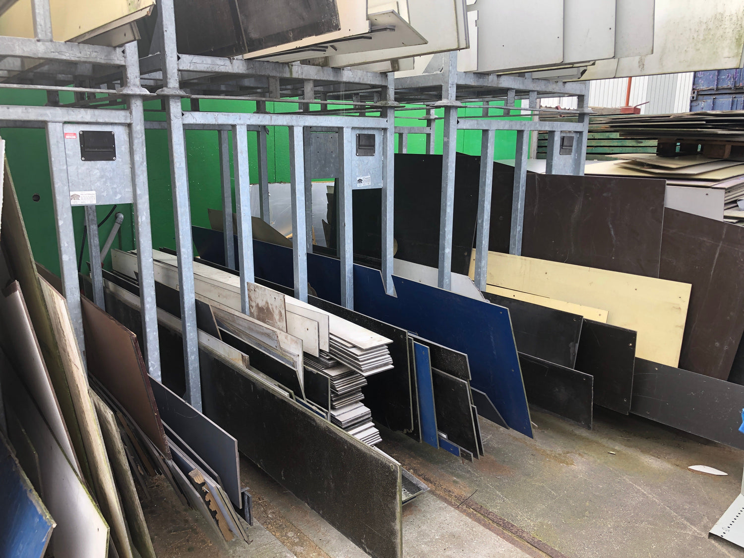 HPL Platen