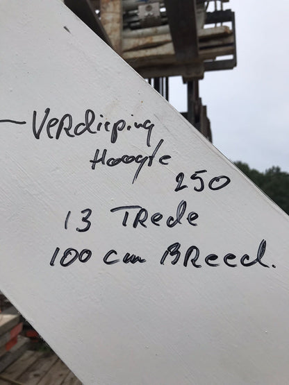 Stalen steektrap 250cm overbruggingshoogte