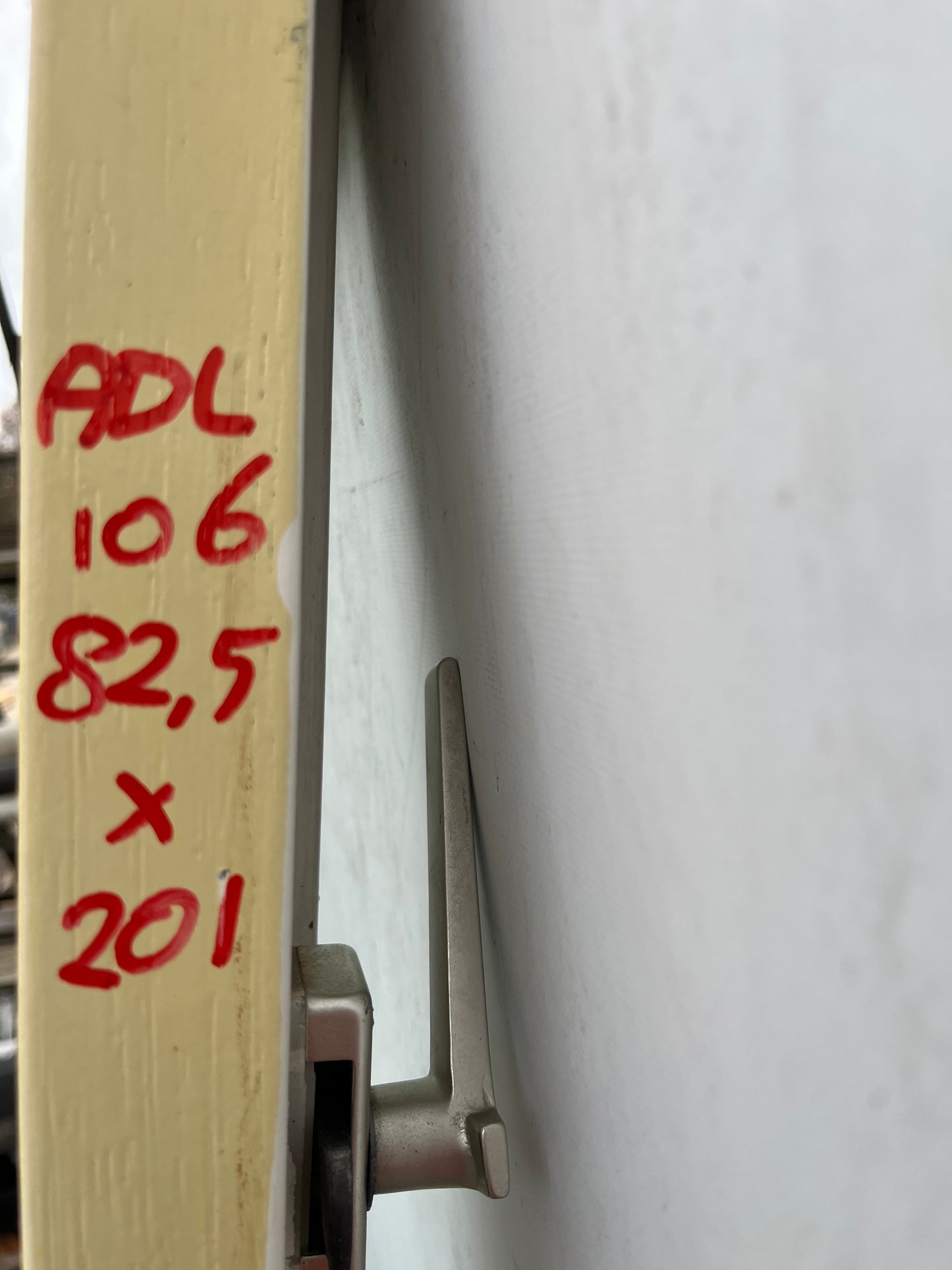 Achterdeur Linksdraaiend 82,5x201(ADL106)