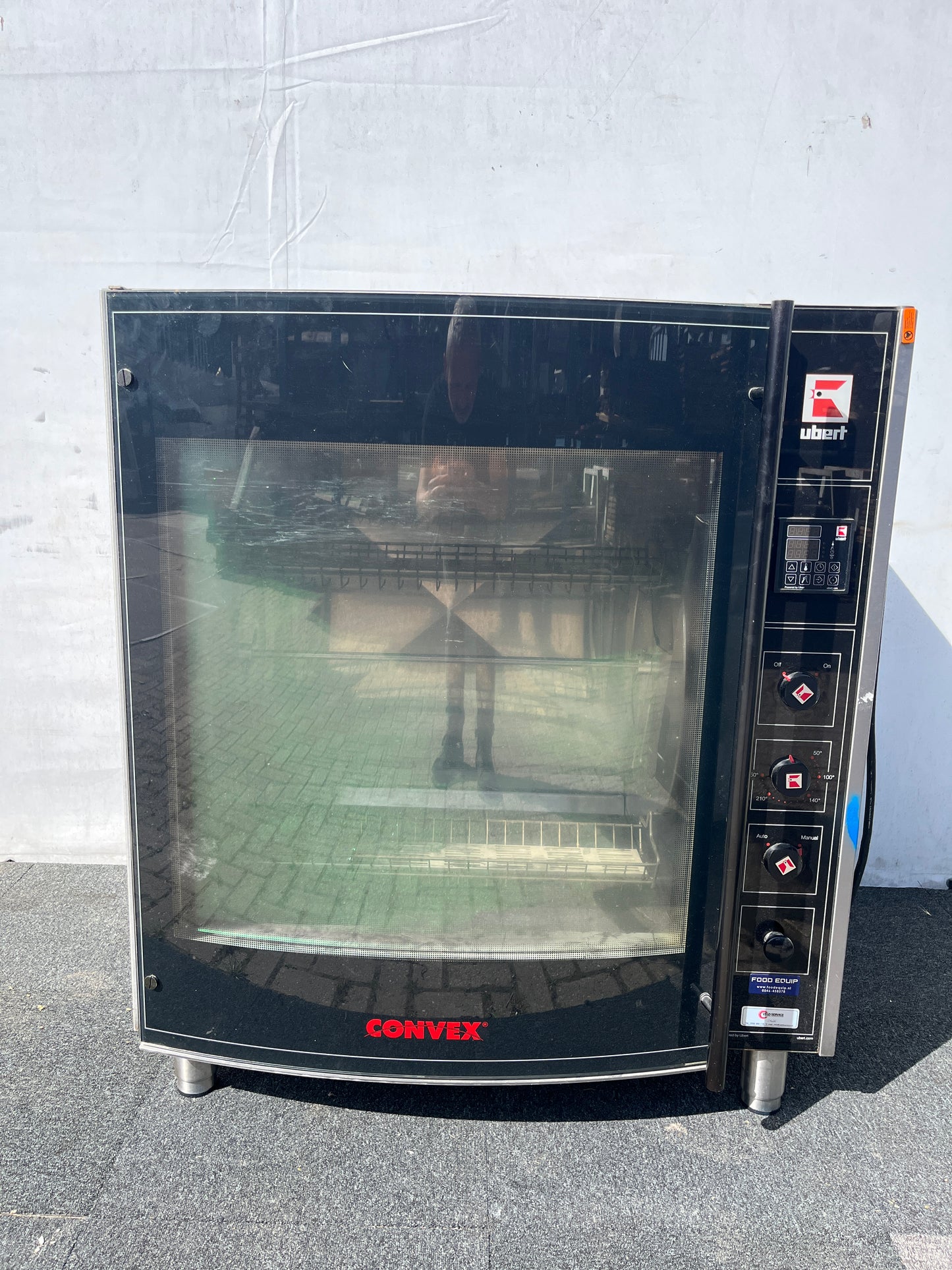 Ubert RT-508DE kippengril 400Volt met 2 mandjes