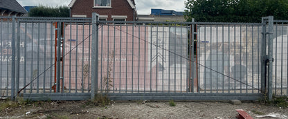 Schuif/rol poort 580 x 190cm(doorgang 415cm)