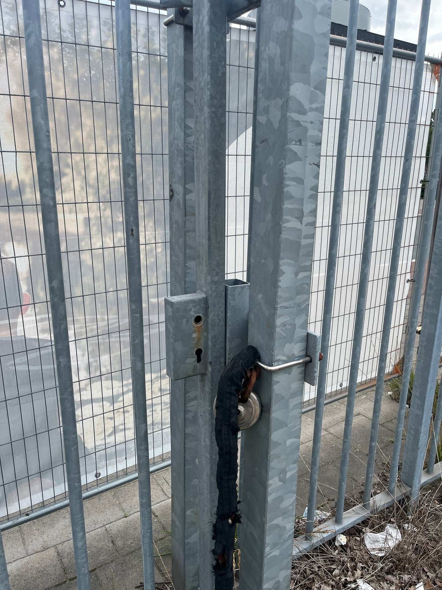 Schuif/rol poort 580 x 190cm(doorgang 415cm)